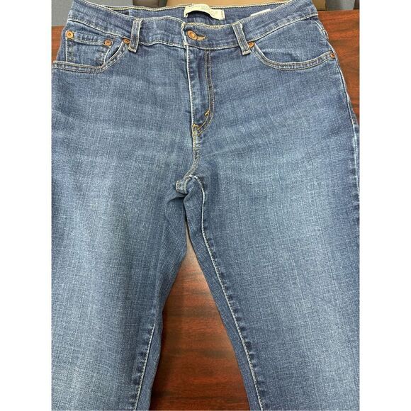 Levi’s 550 Relaxed Boot Cut Denim Jeans Size 6 Short - Picture 2 of 9